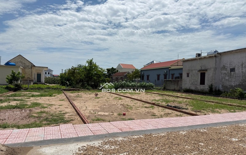 SỐC 14 Lô Đất Giá Rẻ Nhất Quất Lâm  Vị Trí Đẹp, Sổ Sẵn, Mua Là Lãi!
